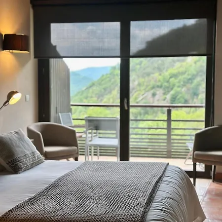 Hotel Rural-Spa Resguard Dels Vents-2